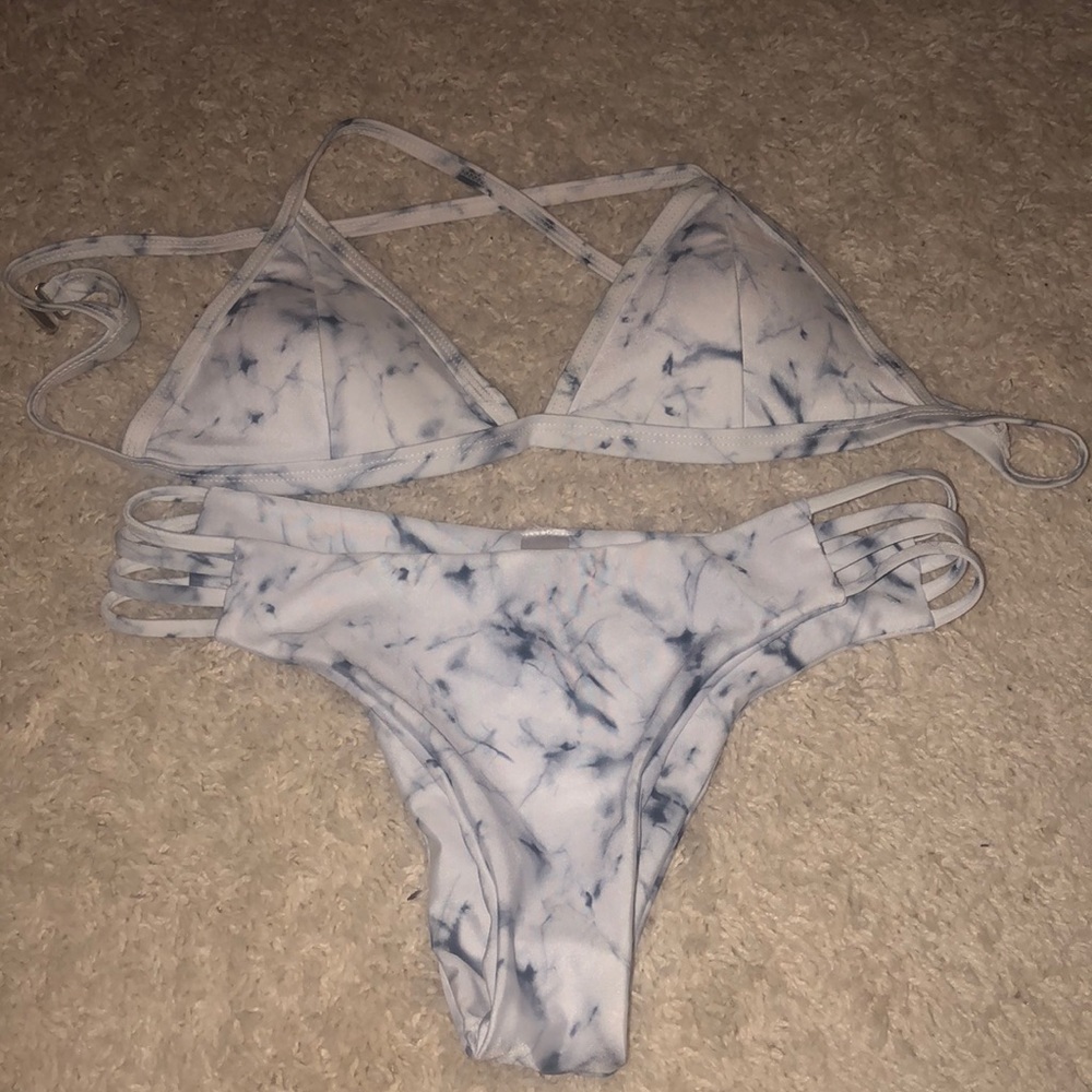 Marble bikini